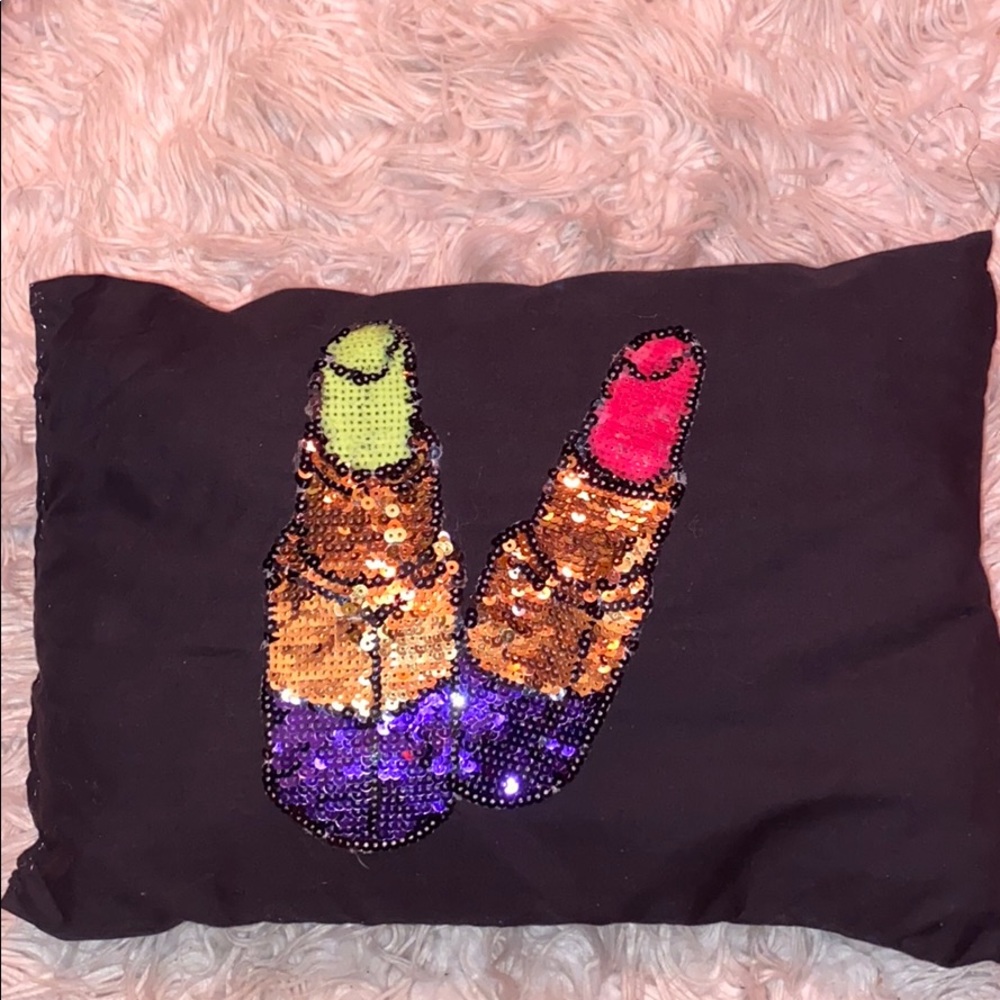 Pillow